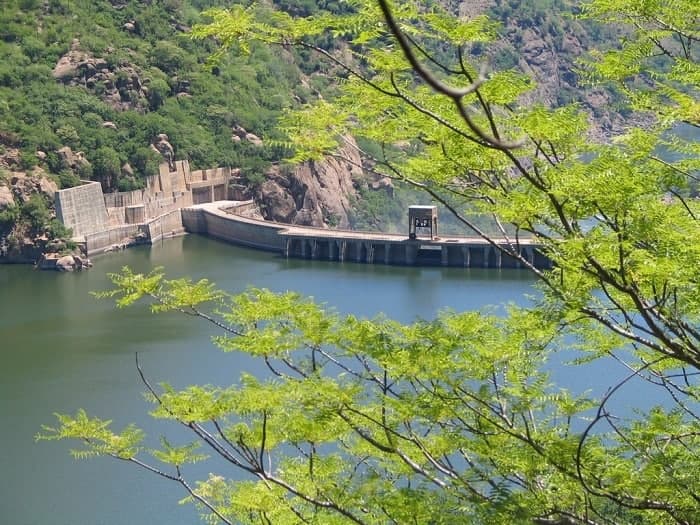 Advantages and disadvantages of hydroelectric energy