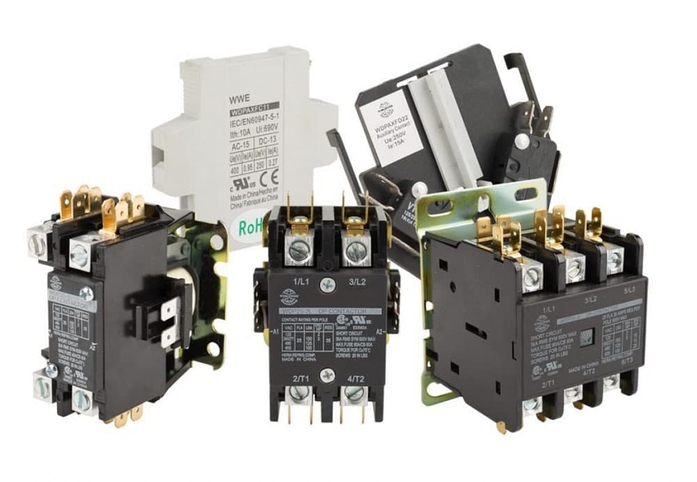 difference between relay and circuit breaker