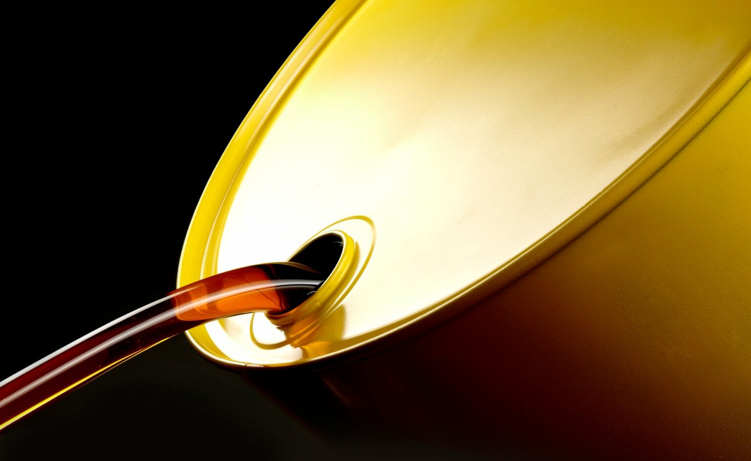 Is Oil Renewable Or Nonrenewable A Complete Research Linquip