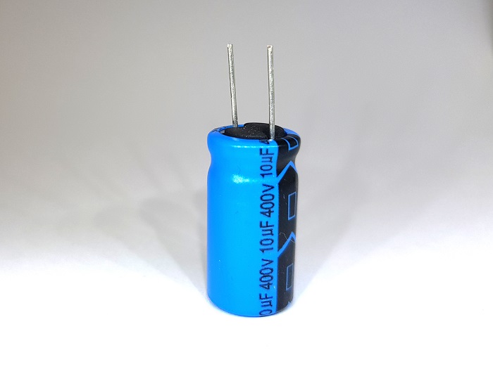 Difference Between Condenser and Capacitor
