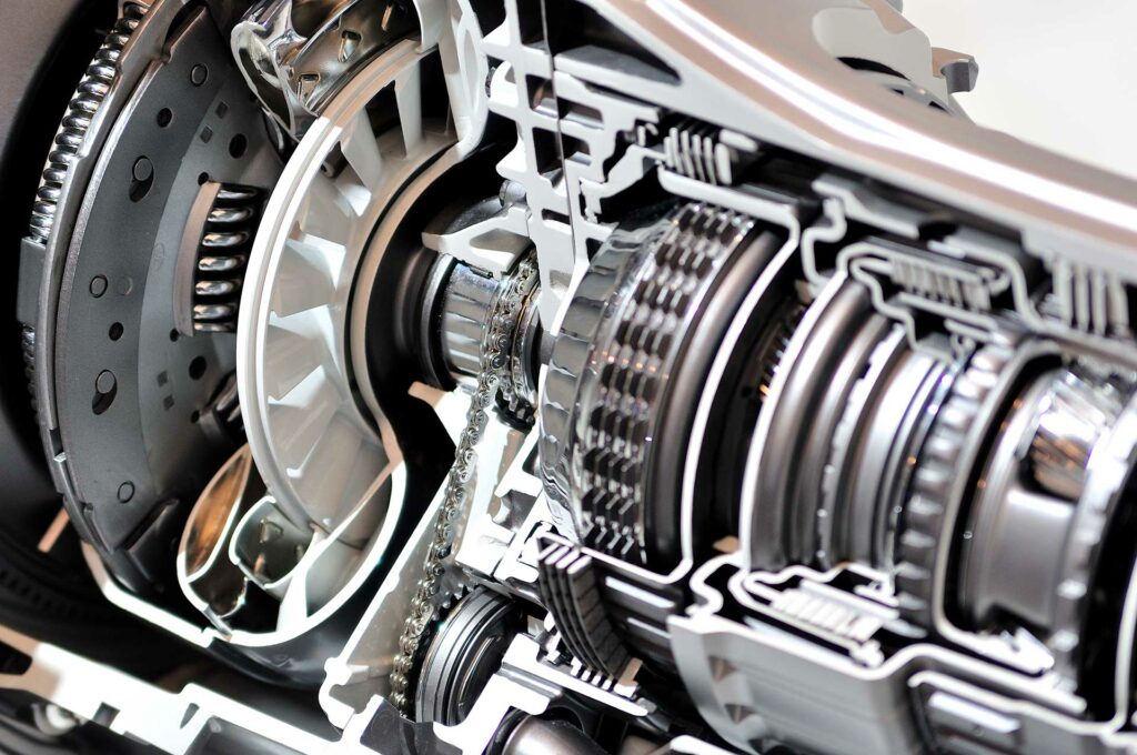 difference between gearbox and transmission