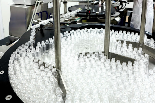 How to Keep an Industrial Bottle Capping Machine Running Smoothly