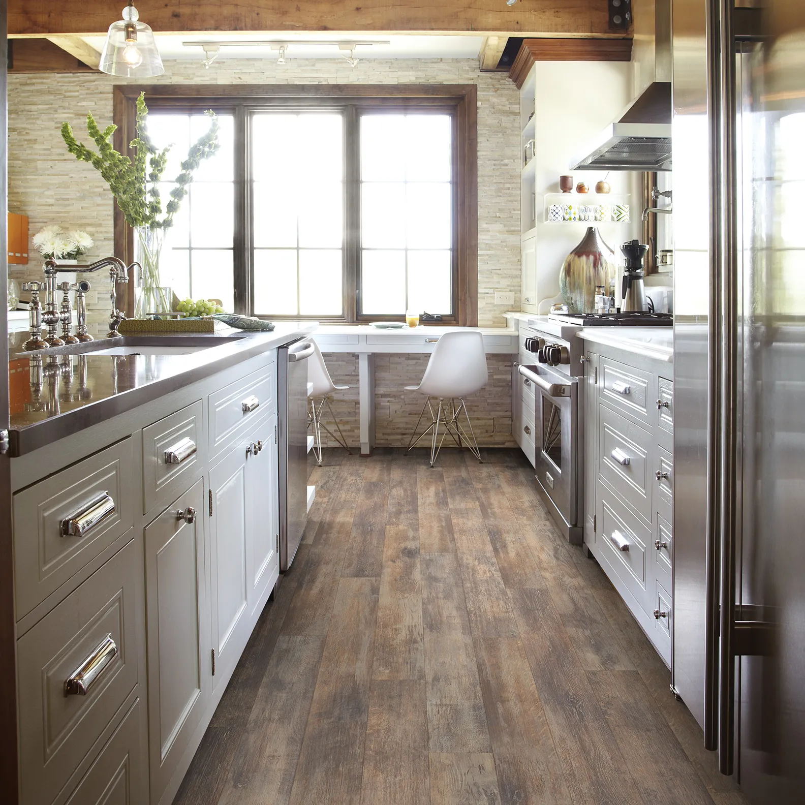 Best Floorings to Consider for Your Kitchen