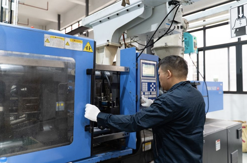 WayKen’s 5-Axis CNC Machining for Complex Aluminum Automation Components 3 Screenshot 1405 04 05 at 14.44.30 5-Axis CNC